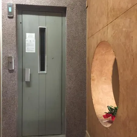 Къща за гости Rooftop Oscar София