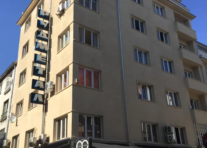 Konukevi Rooftop Oscar 3*